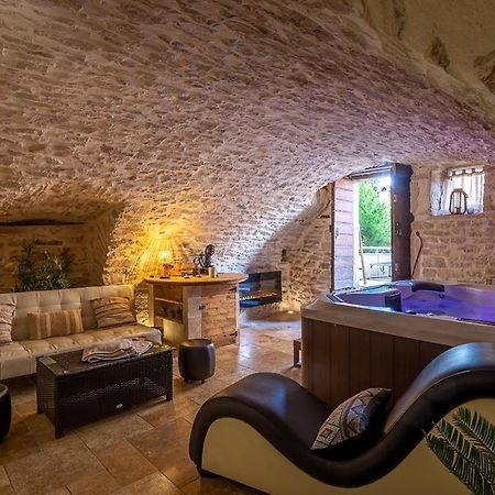 Les Secrets De L'Isle Villa Exterior photo