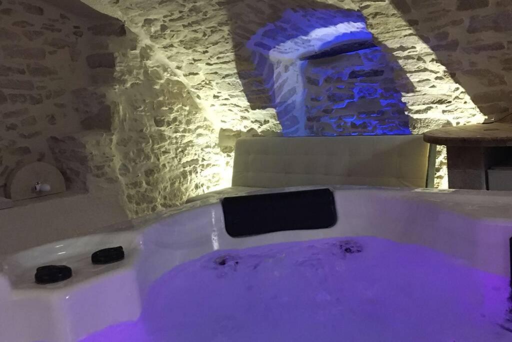Les Secrets De L'Isle Villa Exterior photo