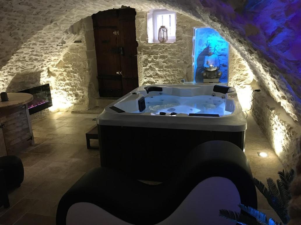 Les Secrets De L'Isle Villa Exterior photo